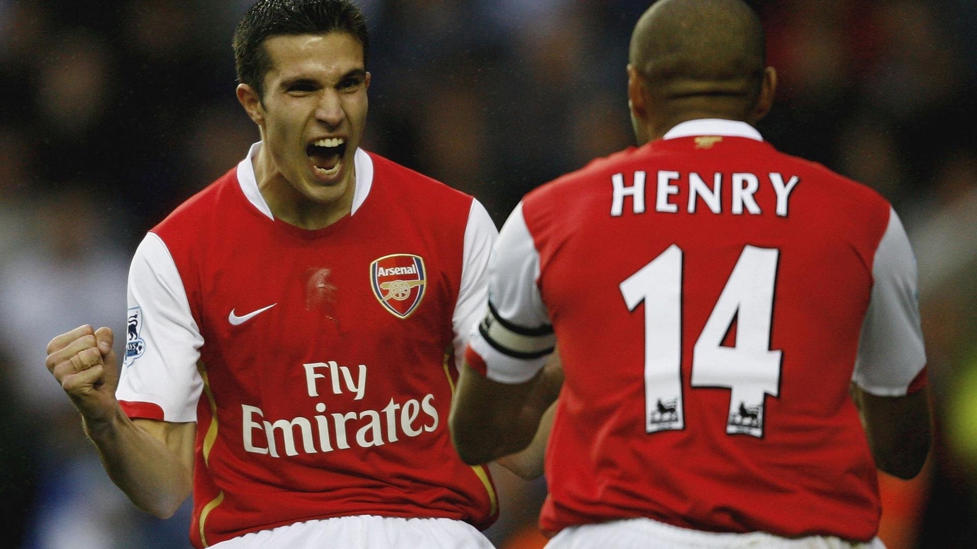 德甲青少年足球培训惠及更多年轻球员，德国足球青训营