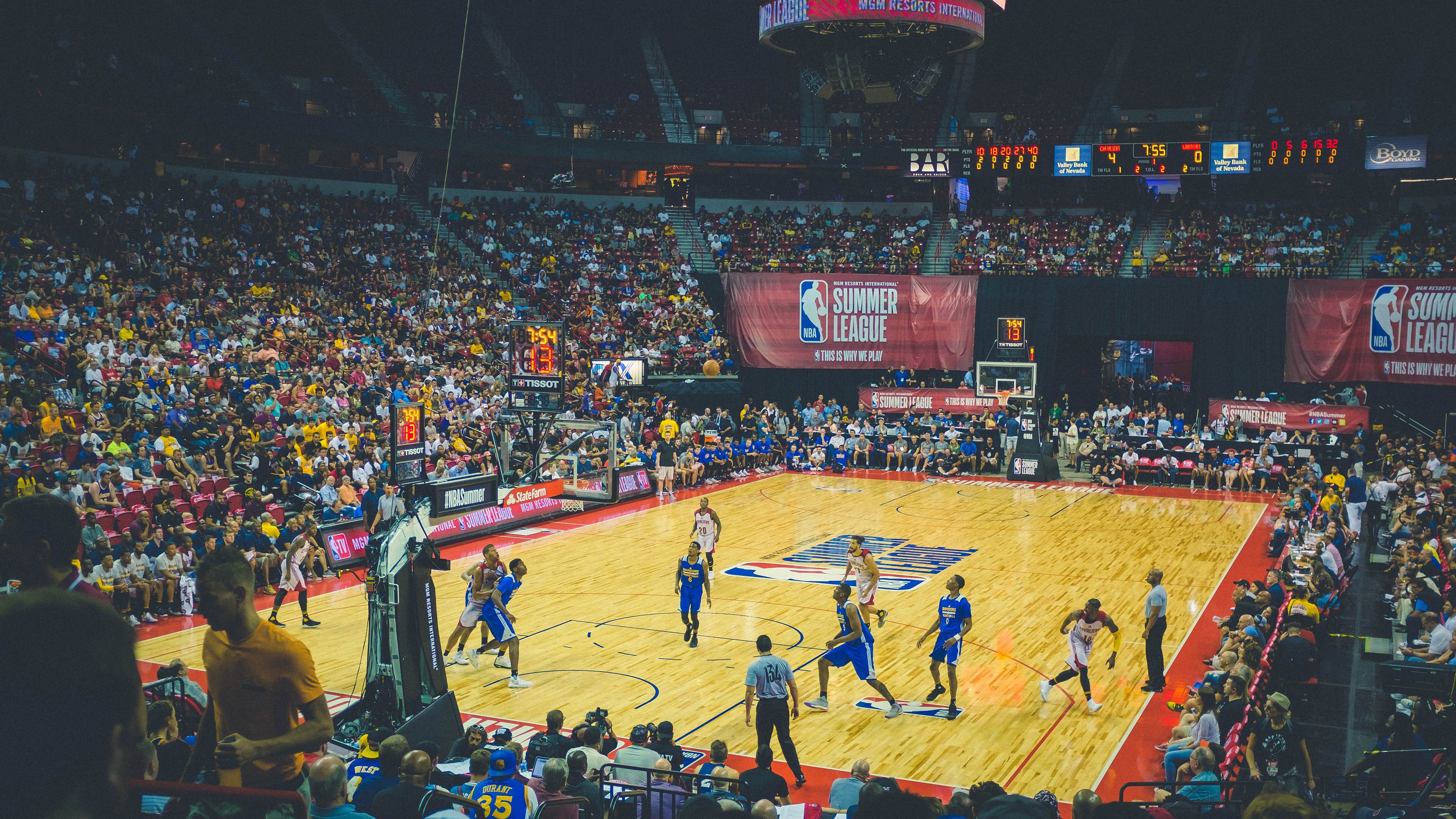 爵士队球队防守体系更加完善，爵士队战术